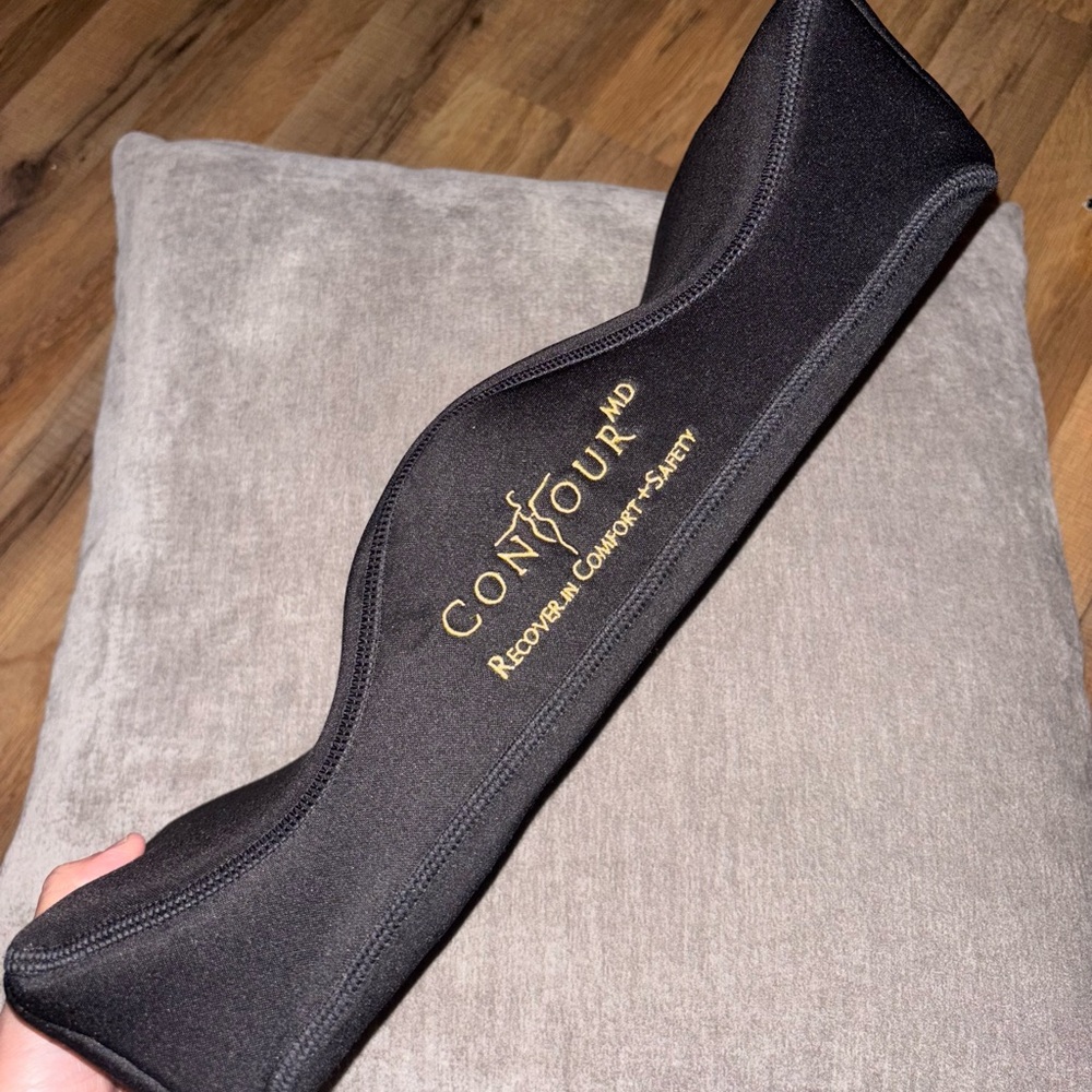 Contour BBL Pillow
